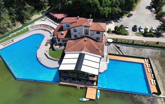 Hotel Jezero Kudrec Smederevska Palanka Exterior foto