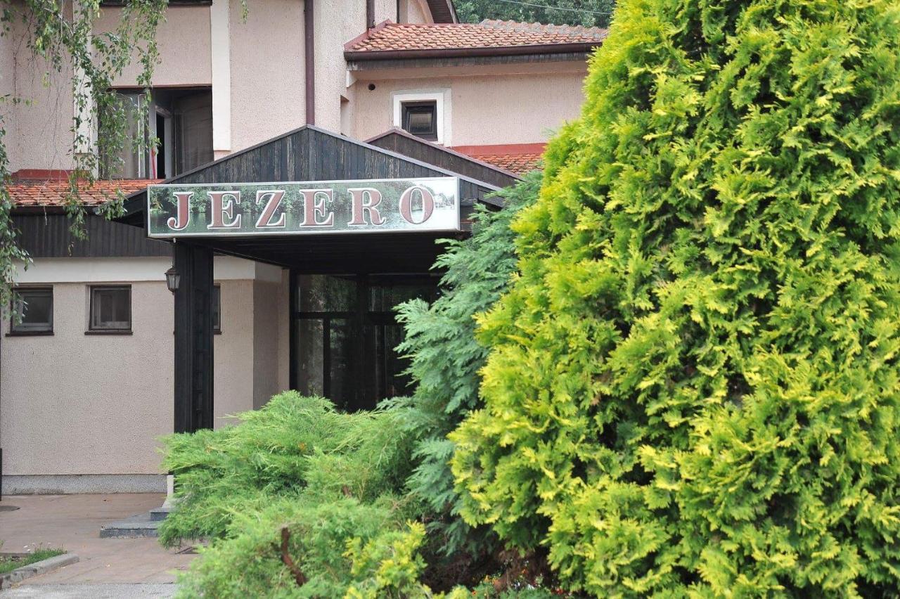 Hotel Jezero Kudrec Smederevska Palanka Exterior foto